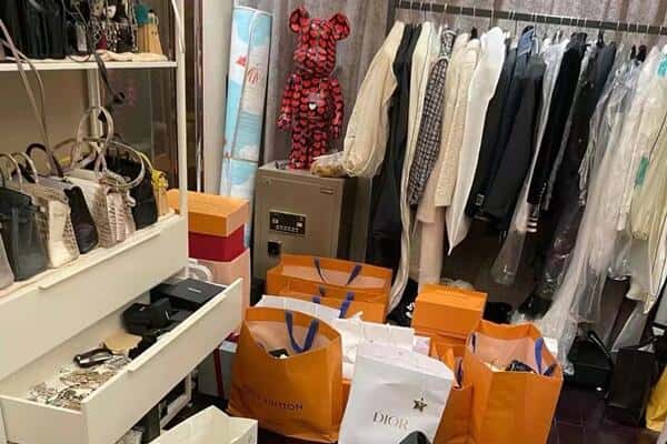 大理云龙县回收一线品牌衣服